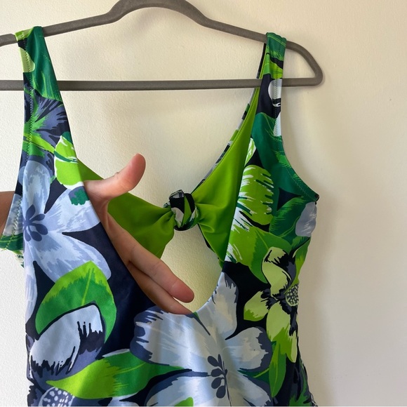 Aerie One Piece Swimsuit L Tropical Floral Green Blue Cutout Bathing Suit - Picture 10 of 12